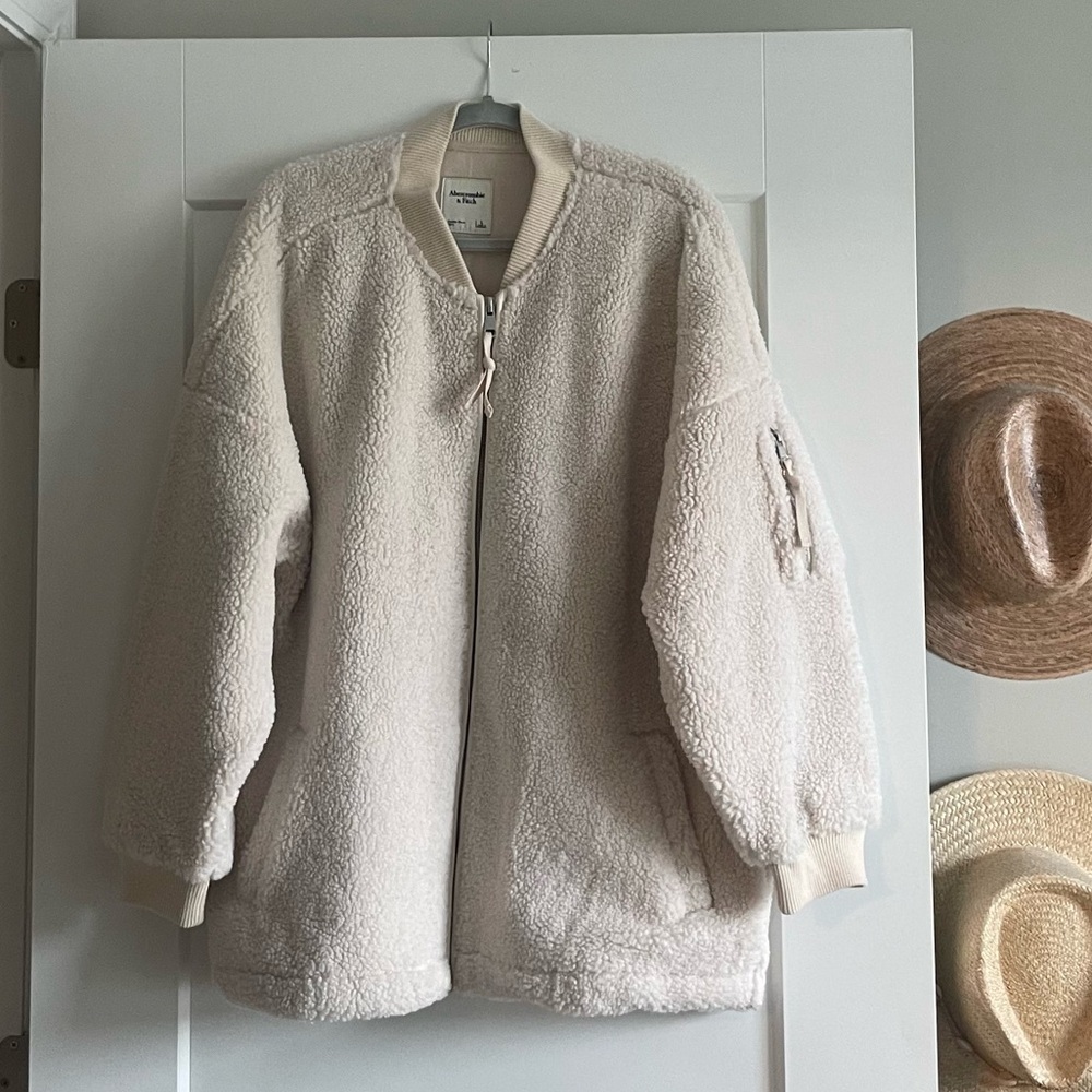Abercrombie & Fitch Off-White Sherpa Bomber Jacket